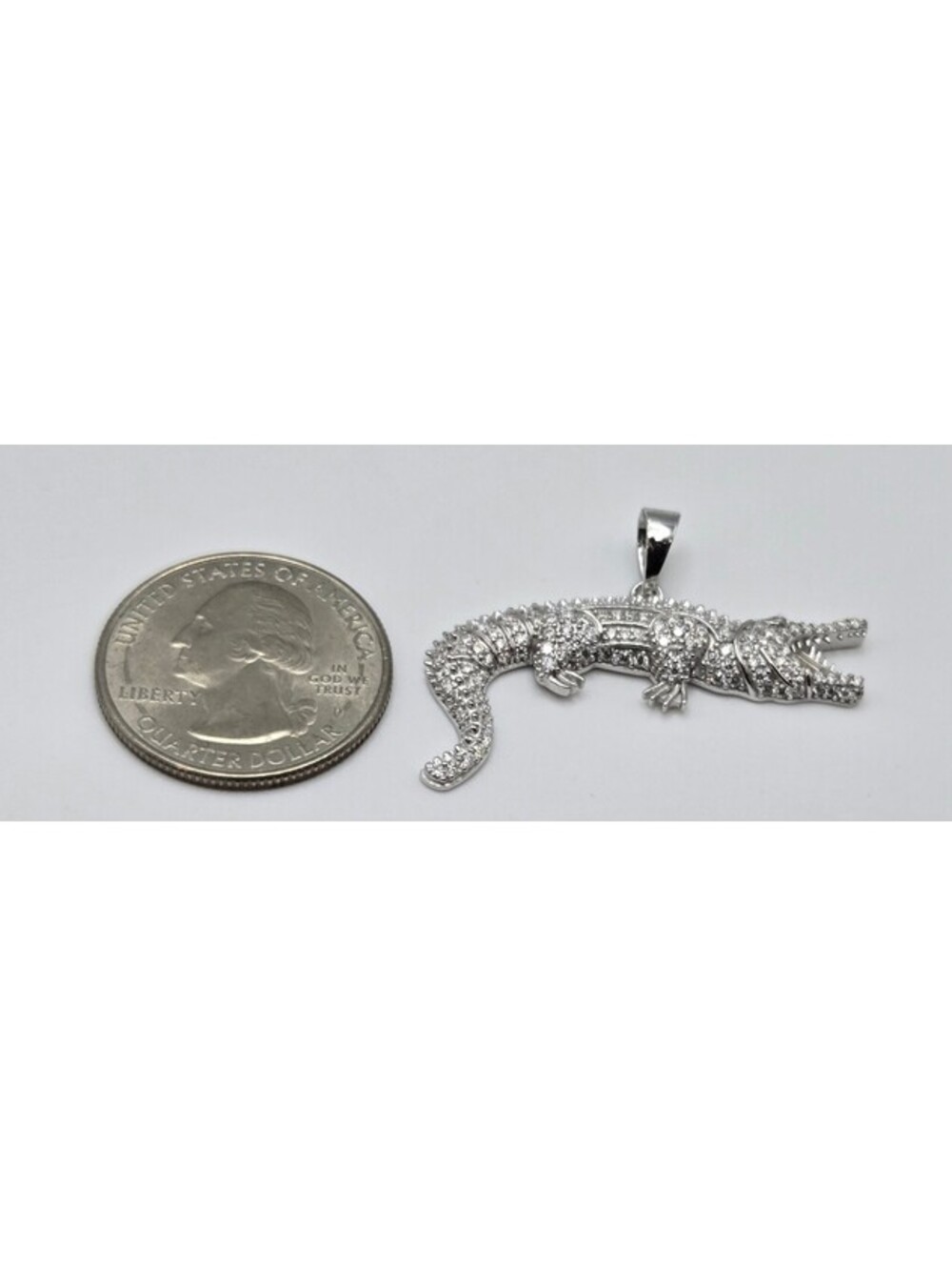 NEW Solid 925 Sterling Silver Genuine MOISSANITE Alligator/Crocodile Pendant - Picture 6 of 13
